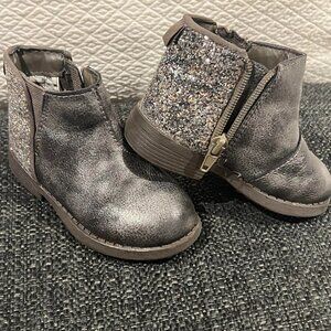 **OshKosh Toddler Girl Glitter Ankle Boots Size 6